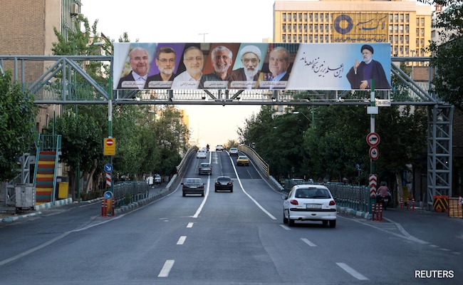 As urnas abrem no Irã para as eleições presidenciais após a morte de Ebrahim Raisi