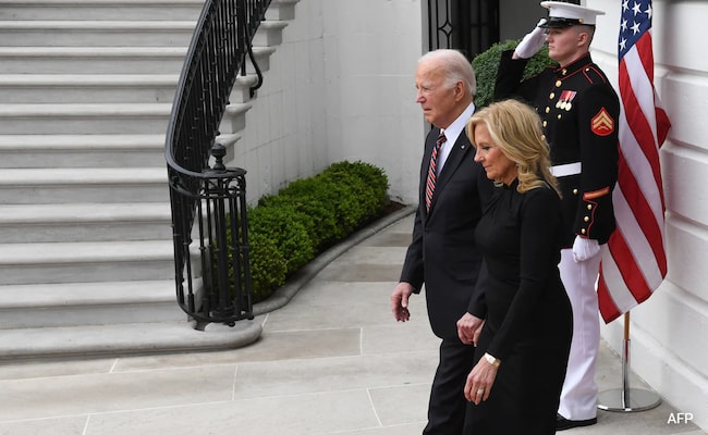 'Sem o apoio dela...': especialista elogia primeira-dama dos EUA após debate com Biden